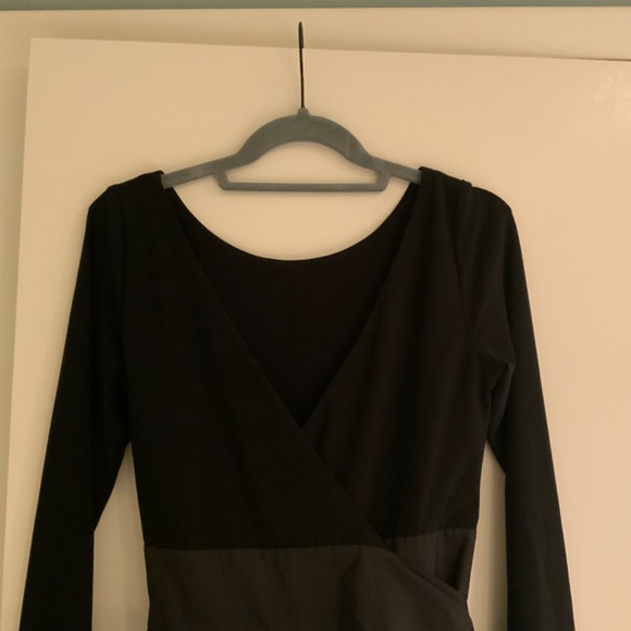 Perfect Holiday Black-tie Dress - Picture 4 of 4